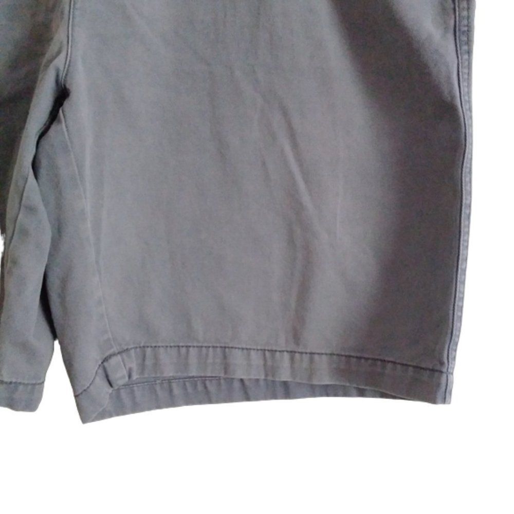 IZOD men's 38 waist gray 100% cotton shorts - Picture 13 of 14